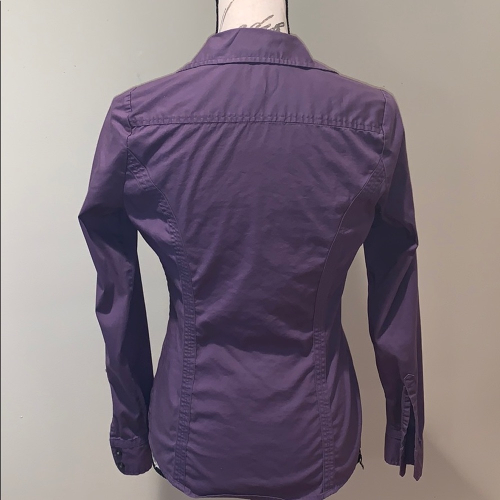 Express Button-down - Picture 3 of 5